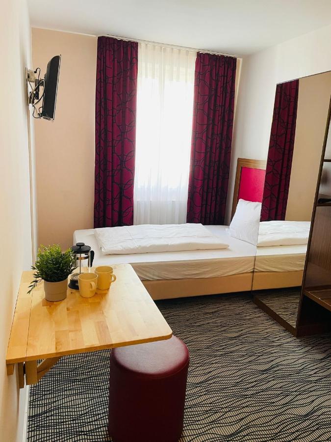 دريسدن Point Hotel Apartments And Rooms المظهر الخارجي الصورة